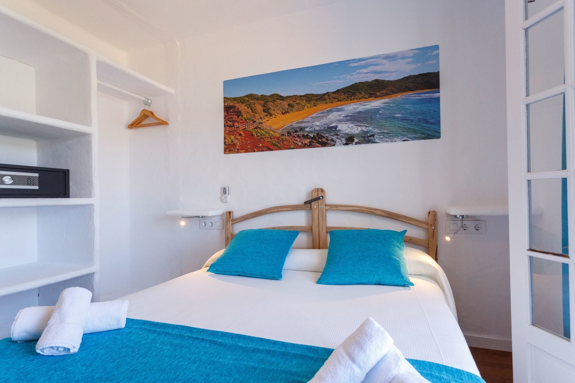Carema Garden Village Playas De Fornells Room photo