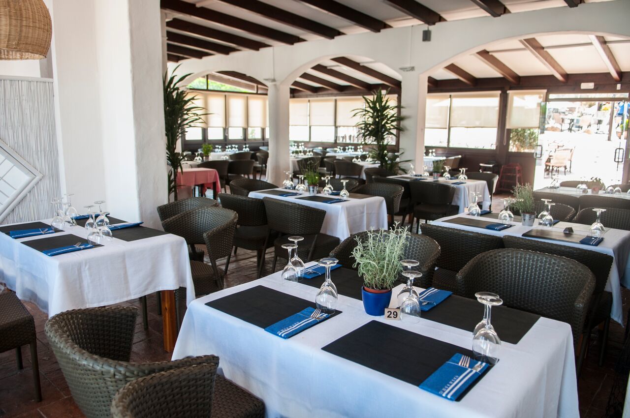 Carema Garden Village Playas De Fornells Exterior photo